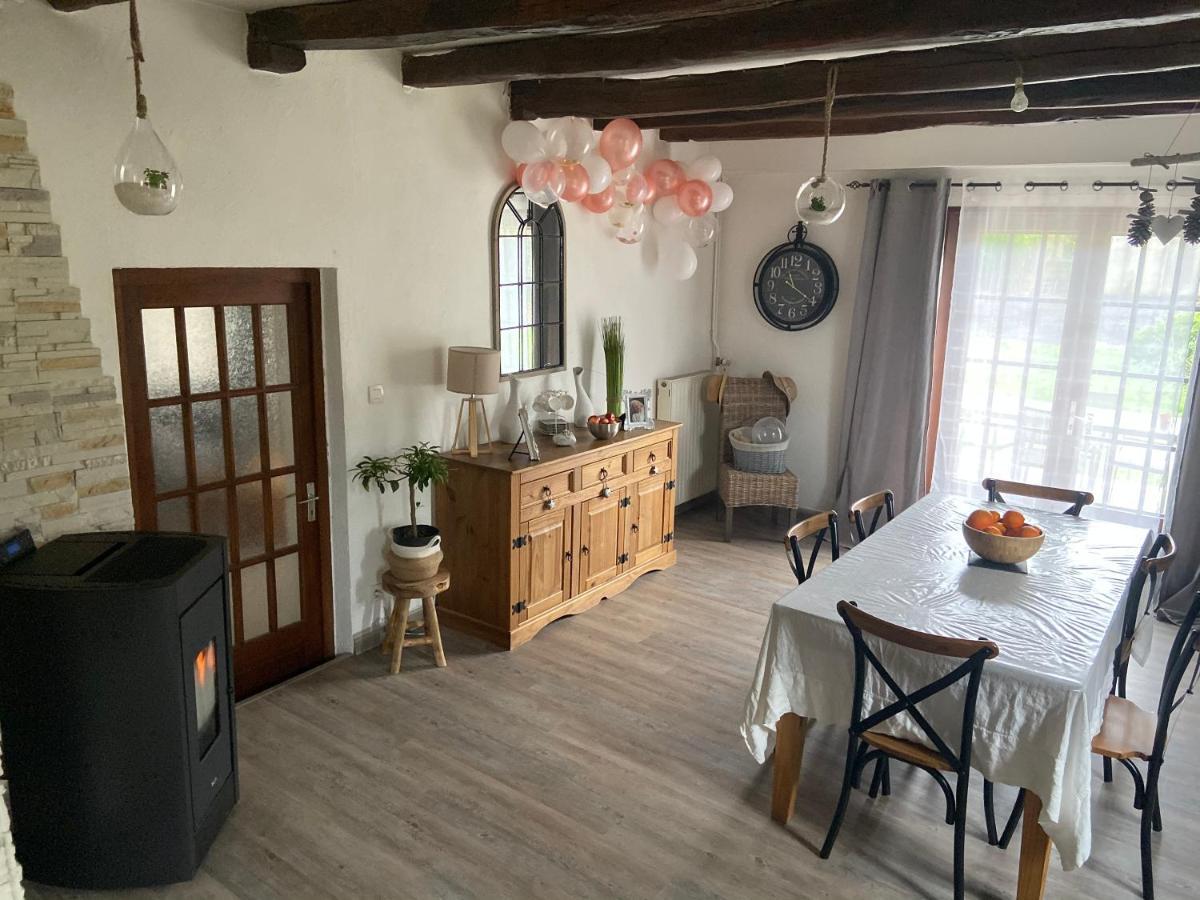 Le Regrimet Avec Parking Gratuit Et Prive Bed & Breakfast Lens-Lestang Exterior foto
