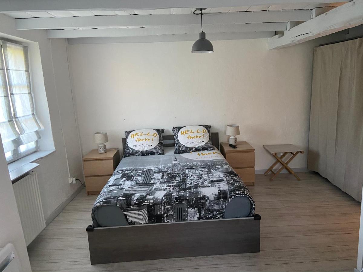 Le Regrimet Avec Parking Gratuit Et Prive Bed & Breakfast Lens-Lestang Exterior foto