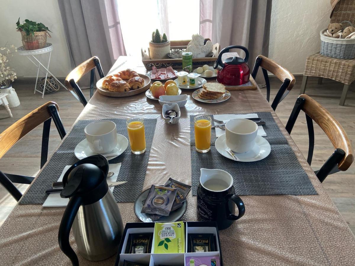 Le Regrimet Avec Parking Gratuit Et Prive Bed & Breakfast Lens-Lestang Exterior foto