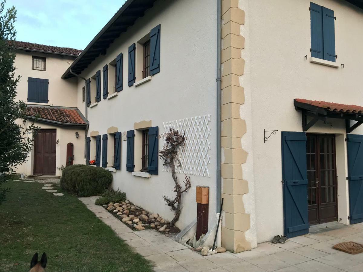 Le Regrimet Avec Parking Gratuit Et Prive Bed & Breakfast Lens-Lestang Exterior foto
